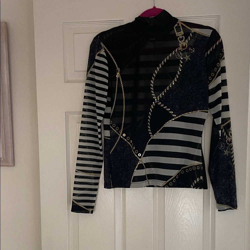 St. John Black and White Geometric Long Sleeve Top​
